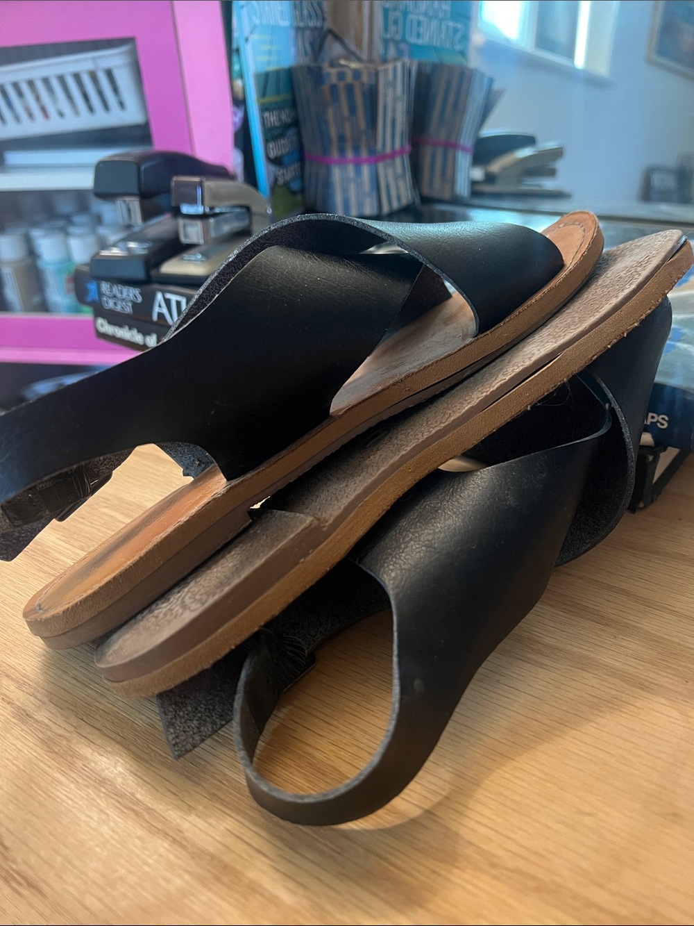 Sandals - Picture 6 of 7
